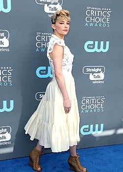 Haley Bennett image 1 of 4
