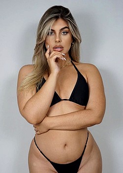 Haley Harris image 1 of 4