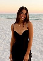 Halle Simons profile photo