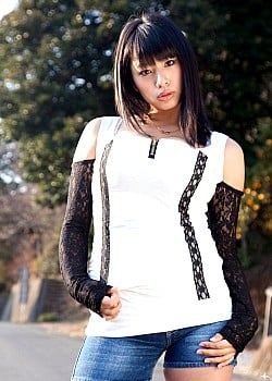 Hana Haruna image 3 of 4