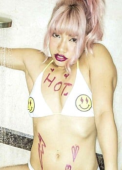 Hana Kimura image 4 of 4