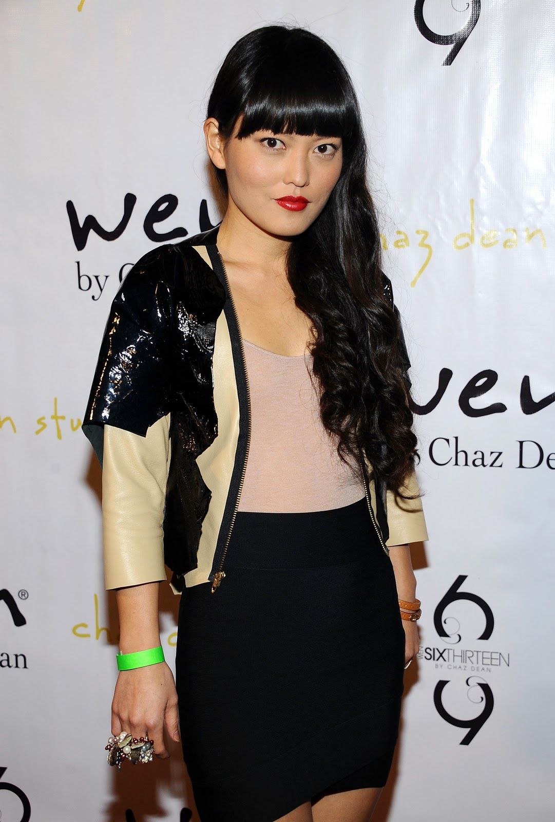 Hana Mae Lee - Free pics, galleries & more at Babepedia
