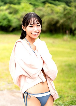 Hana Nakanishi image 2 of 2