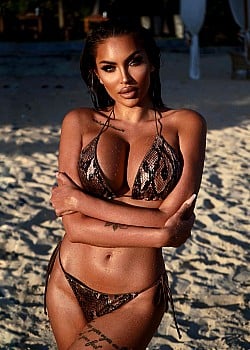 Hana Rodic image 3 of 4