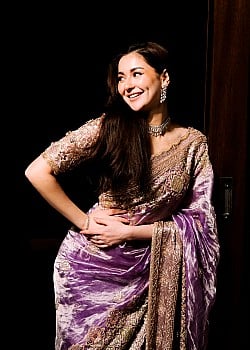 Hania Aamir image 3 of 4