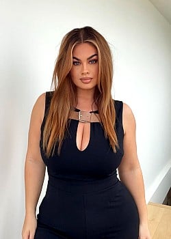 Hanna Maria image 2 of 4