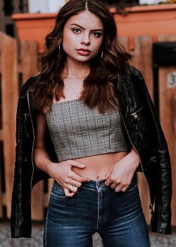 Hannah Kepple image 3 of 3