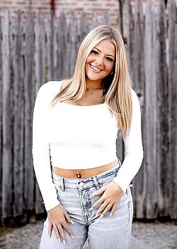 Hannah Kuron image 2 of 4