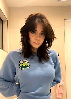 Hannah Owo image 3 of 3