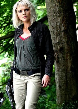 Hannah Spearritt image 4 of 4