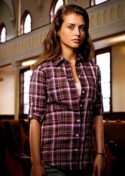 Hannah Ware image 3 of 3