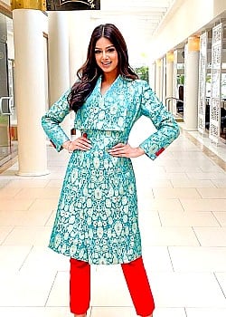Harnaaz Sandhu image 2 of 4