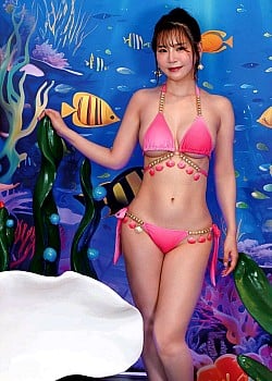 Haruka Nami image 3 of 4