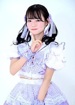 Haruna Naruse image 4 of 4