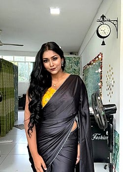 Hayeshi Hitibandara image 1 of 3