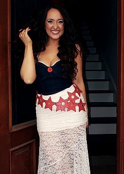 Hayley Payne image 2 of 4