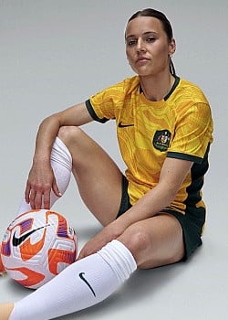 Hayley Raso image 3 of 3