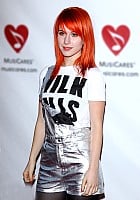 Hayley Williams profile photo