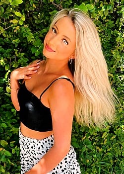 Haylie Humphrey image 2 of 3