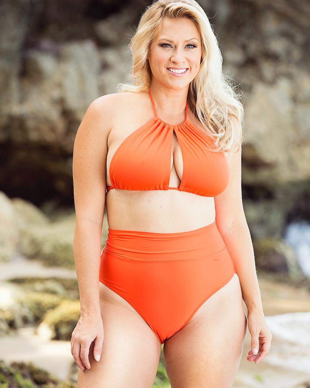 Heather Houston - Free pics, galleries & more at Babepedia