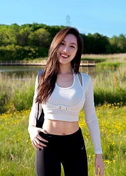 Hedy Chan image 2 of 3