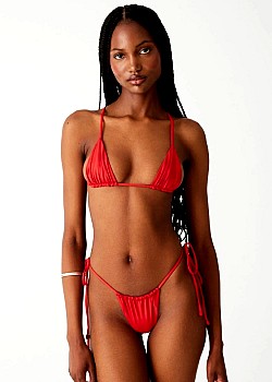 Helen Albornoz image 2 of 2