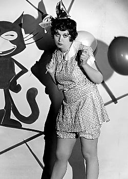 Helen Kane image 1 of 1