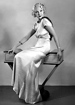 Helen Twelvetrees image 1 of 1