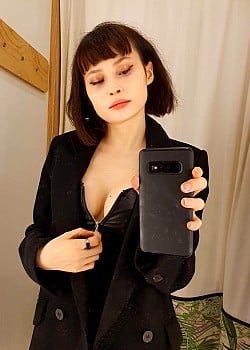 Helene Marchenoire image 1 of 3