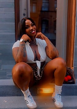 Hershey Lust image 3 of 3