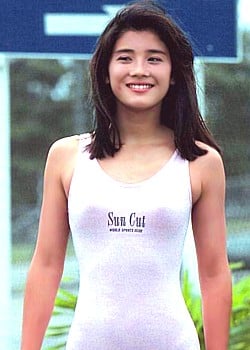 Hikari Ishida image 2 of 4