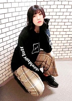 Hikari Minami image 2 of 2