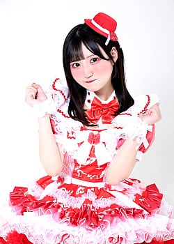 Hinano Noda image 1 of 1