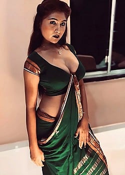 Hiral Radadiya image 2 of 4