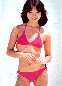 Hitomi Ishikawa image 1 of 4