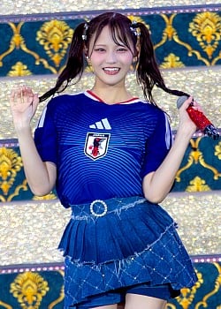 Hitomi Takamatsu image 3 of 3