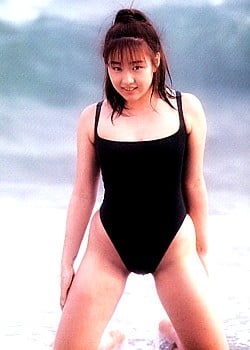 Hitomi Yuki image 2 of 2