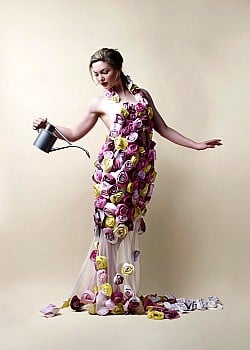 Holliday Grainger image 2 of 2