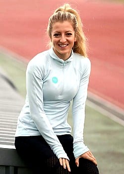 Holly Archer image 1 of 1