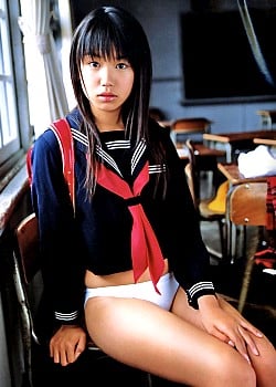 Honoka Ayukawa image 3 of 4