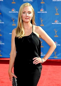 Hope Davis image 1 of 1