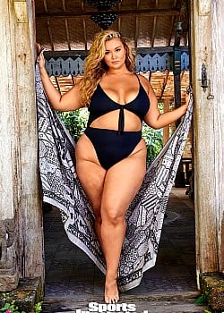 Hunter McGrady image 4 of 4