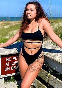 Hunter Rae Mason image 3 of 4