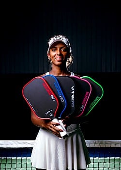 Hurricane Tyra Black image 1 of 2