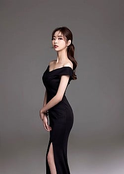 Hyerin Jang image 1 of 1