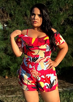Iara Lavor image 4 of 4