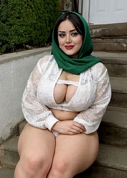 Ibtisam Rousi image 2 of 3