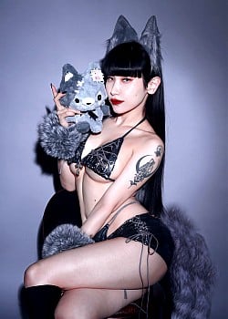 Ibuki Burlesque image 2 of 4