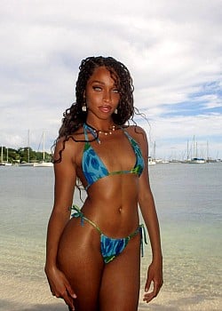 Idania Hopkin image 2 of 3