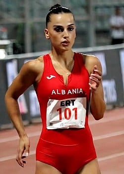 Iljana Beqiri image 3 of 3